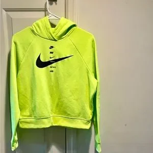 Lime green nike sweatsuit hotsell